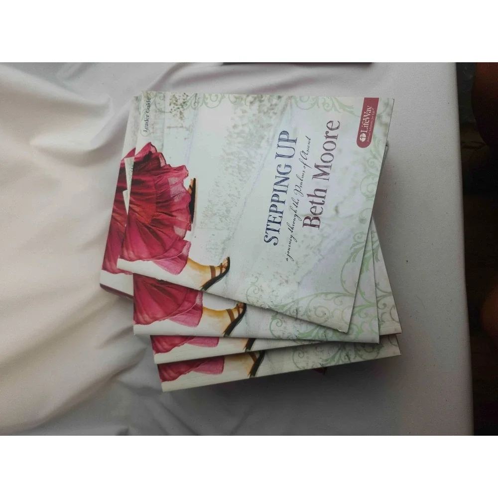 Stepping Up Beth Moore Leader Kit 4 DVDs Member Book Psalms of Ascent LifeWay